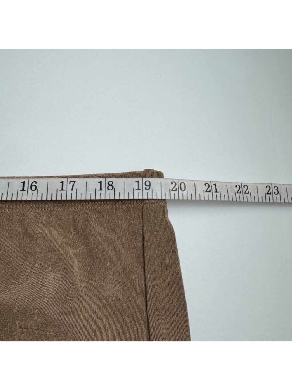Chico's Travelers NEW No Tummy Wide Leg Pants Chico's Size 4R (US 20/22R) Beige - Picture 7 of 9